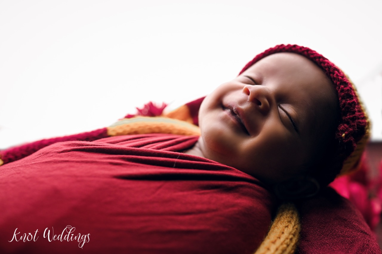 Baby shoot in knot wedding studio