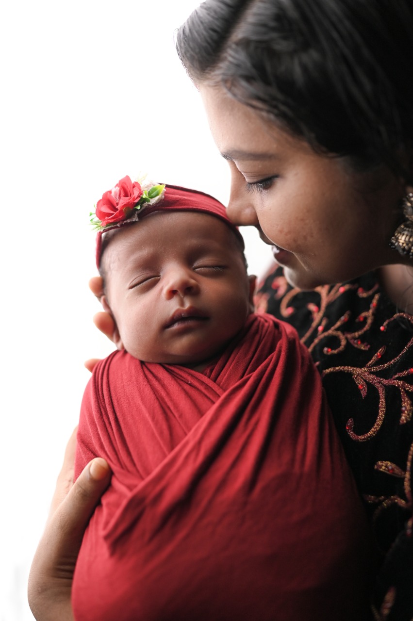 Baby shoot in knot wedding studio