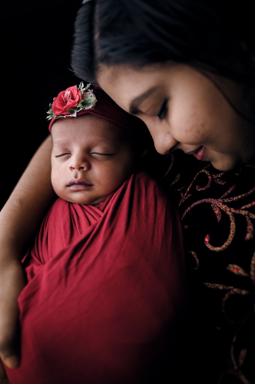 Baby shoot in knot wedding studio